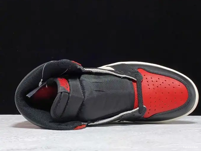 HYPE Bred OG Retro Air High 1 Toe Jordan 555088-610 0512